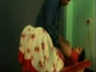 Сцена из Тамил тетушка траха с ее coloader порно видео pornxs.com